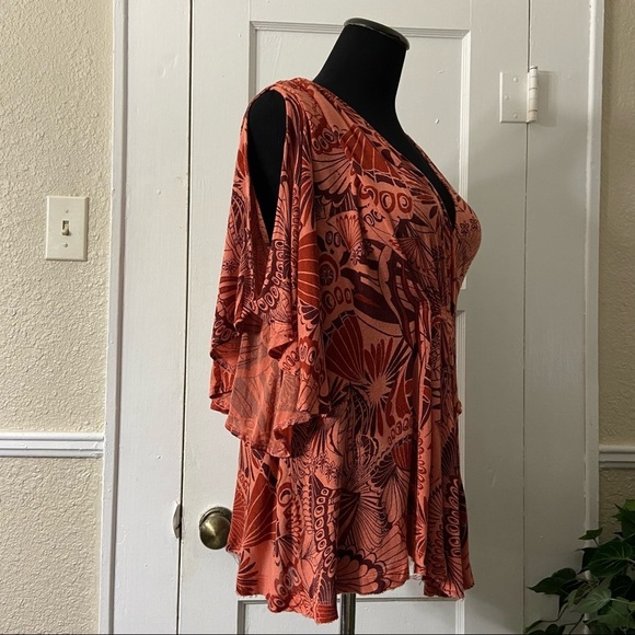 Free People Coral Combo Amour Pullover Cold Shoulder Top - Picture 3 of 16